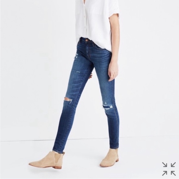 Madewell 9” high-rise skinny premium denim  waist 26 blue with distressing - Picture 2 of 10